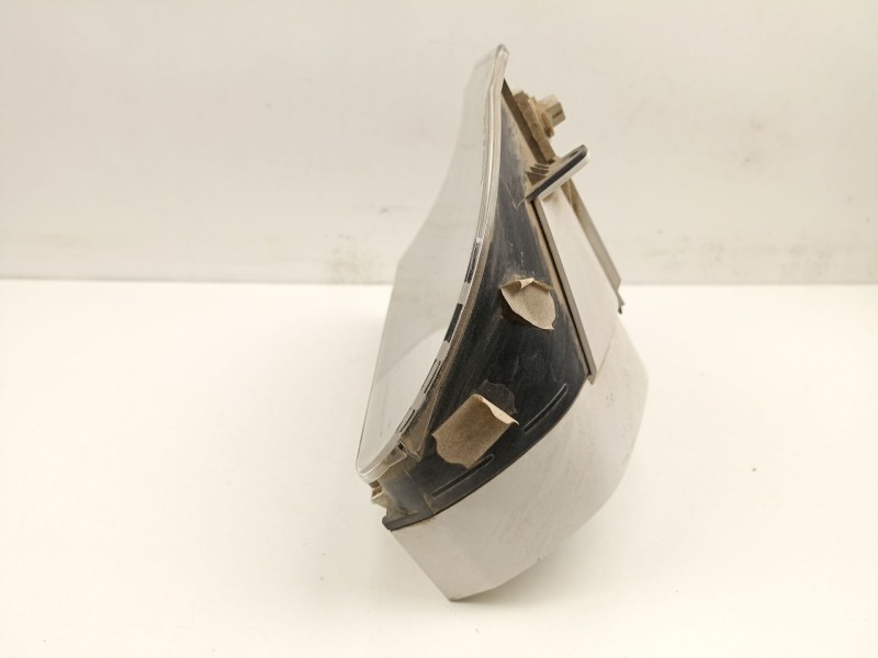 Recambio de cuadro instrumentos para ford courier 1.8 d referencia OEM IAM 89FB10848AB  