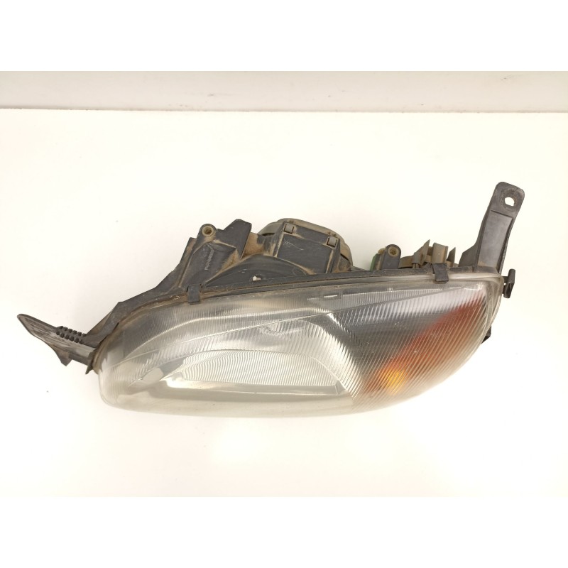 Recambio de faro izquierdo para ford fiesta 1.3 g referencia OEM IAM YS6113006EC 0301173303 