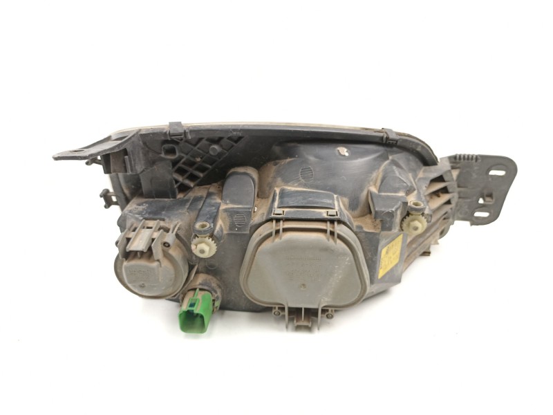 Recambio de faro izquierdo para ford fiesta 1.3 g referencia OEM IAM YS6113006EC 0301173303 