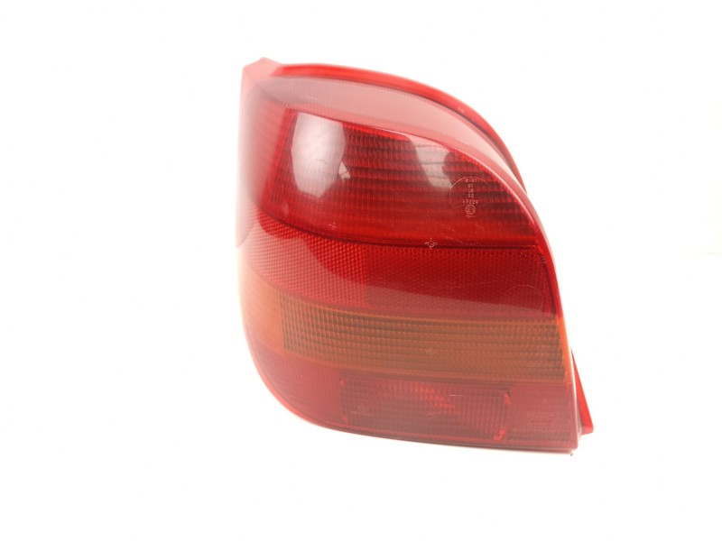 Recambio de piloto trasero izquierdo para ford fiesta 1.1 g referencia OEM IAM 89FG13A603AC  