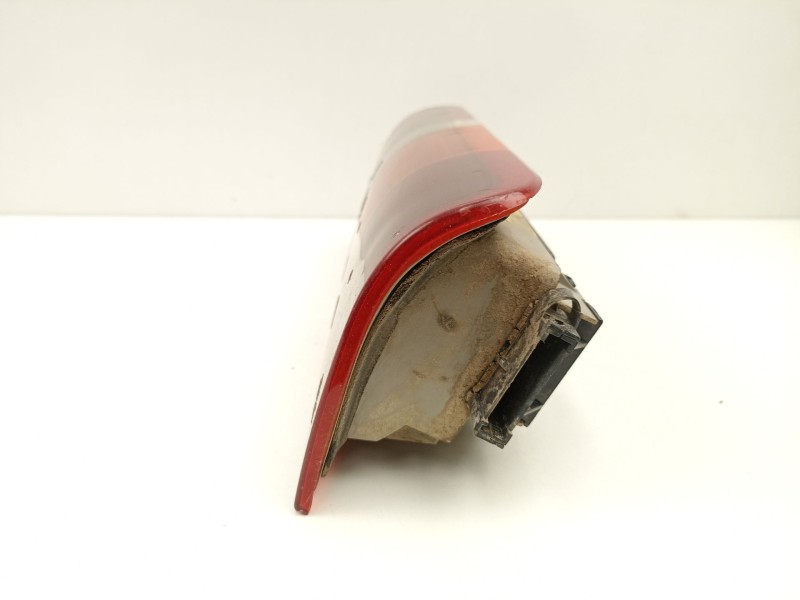 Recambio de piloto trasero izquierdo para ford courier 1.8 d referencia OEM IAM 95VG13405AD  