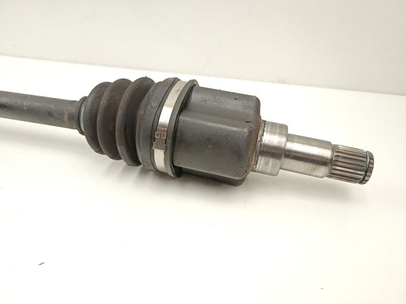 Recambio de transmision delantera izquierda para ford fiesta vi (cb1, ccn) 1.4 tdci referencia OEM IAM 8V513B437AAB  