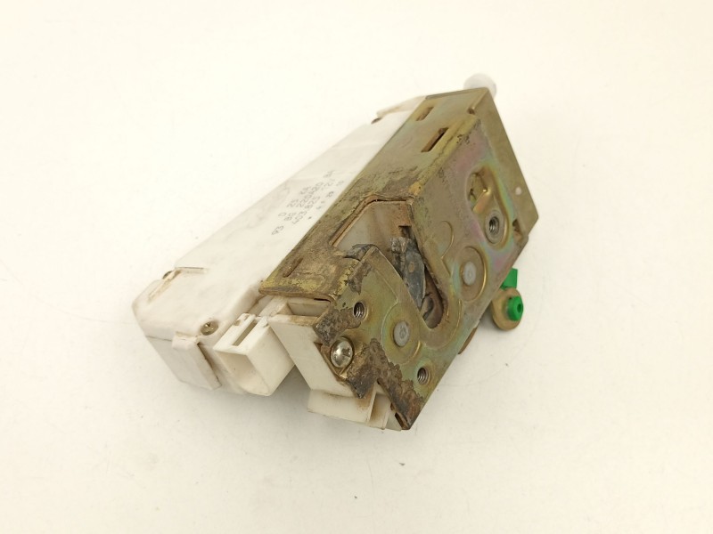 Recambio de cerradura puerta delantera derecha para ford fiesta 1.1 g referencia OEM IAM 94FBA219A64CB  