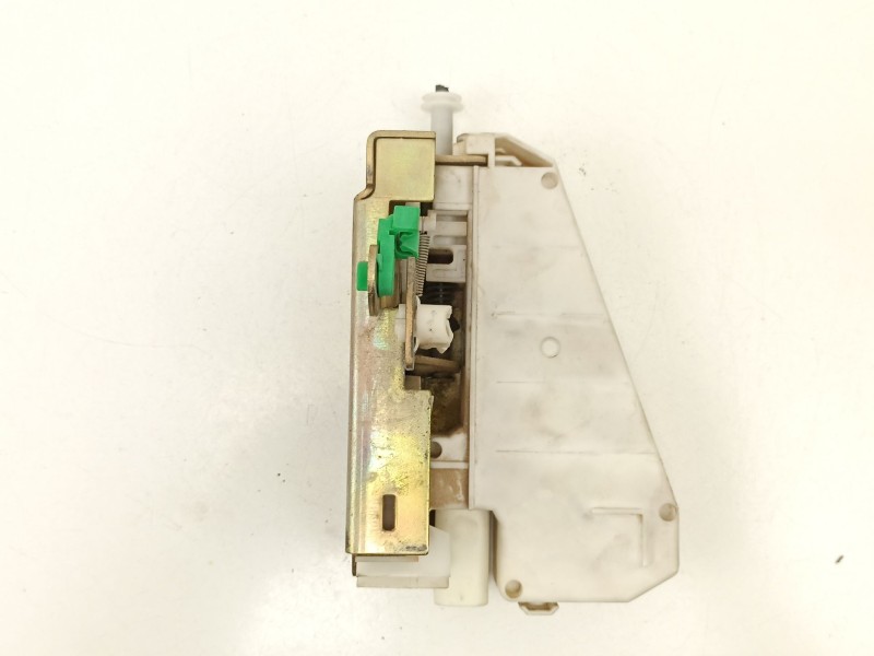 Recambio de cerradura puerta delantera derecha para ford fiesta 1.1 g referencia OEM IAM 94FBA219A64CB  