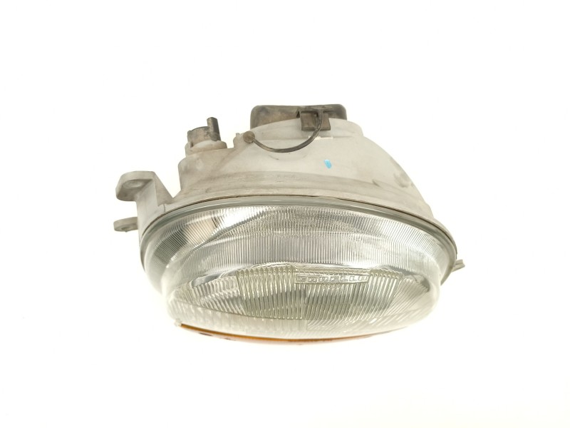 Recambio de faro derecho para renault twingo 1.2 g referencia OEM IAM 7701040499  