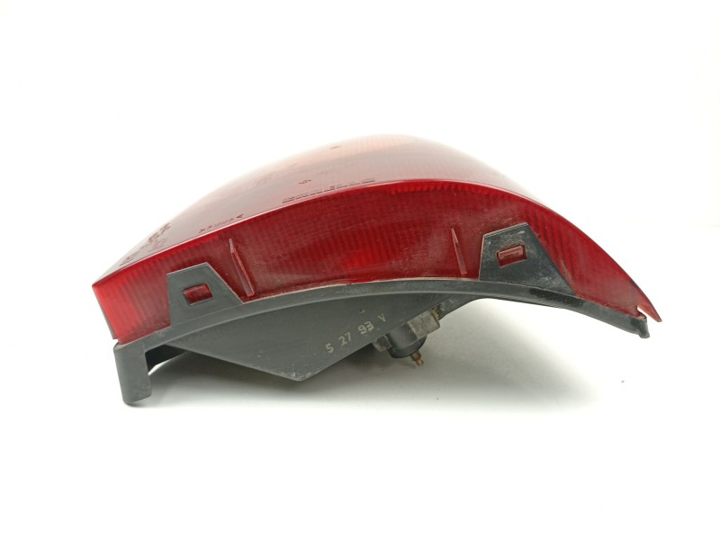 Recambio de piloto trasero derecho para renault twingo 1.2 g referencia OEM IAM 7700820014  