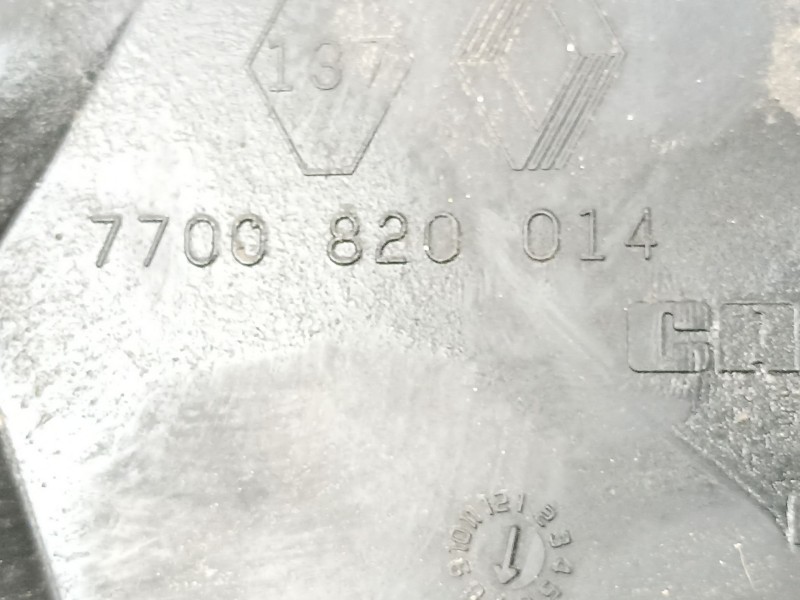 Recambio de piloto trasero derecho para renault twingo 1.2 g referencia OEM IAM 7700820014  