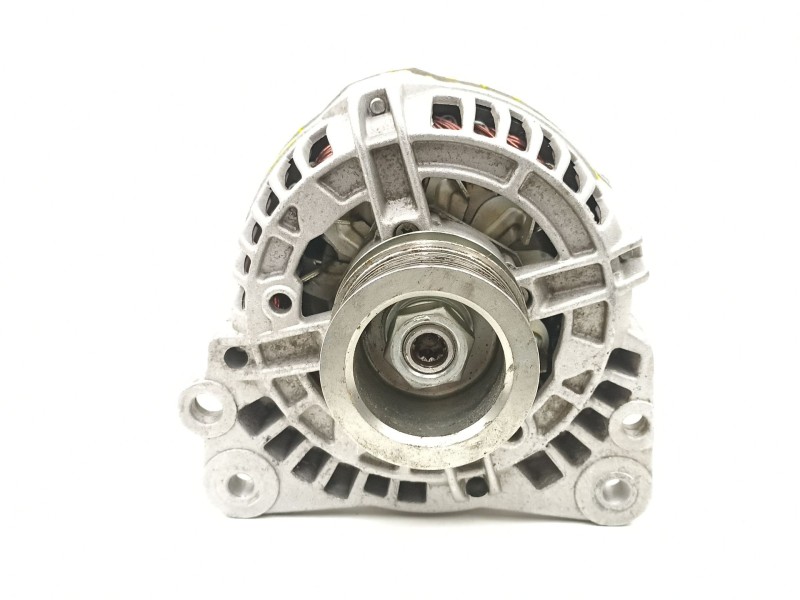 Recambio de alternador para audi a3 (8l) 1.8 ambiente referencia OEM IAM 028903018X  
