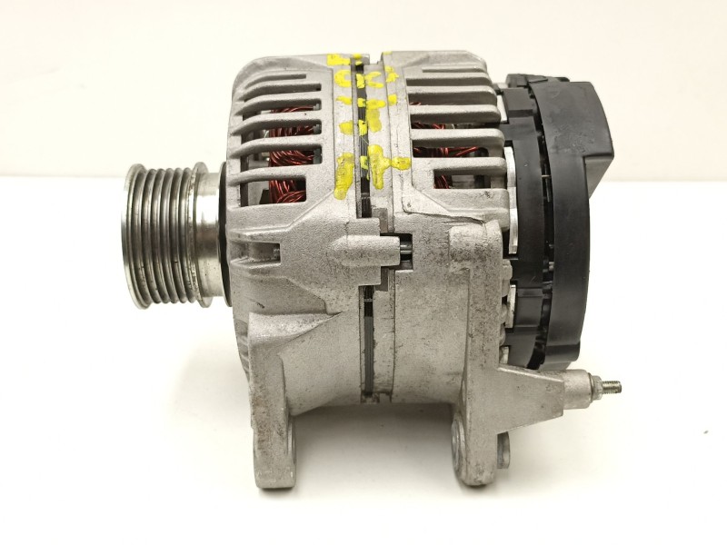 Recambio de alternador para audi a3 (8l) 1.8 ambiente referencia OEM IAM 028903018X  