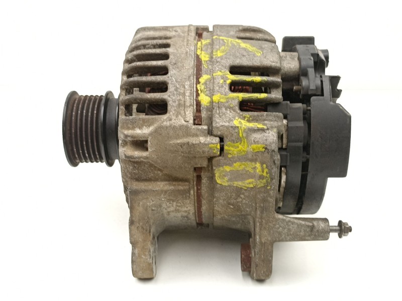 Recambio de alternador para seat cordoba 1.4 g referencia OEM IAM 037903025M 0124325012 