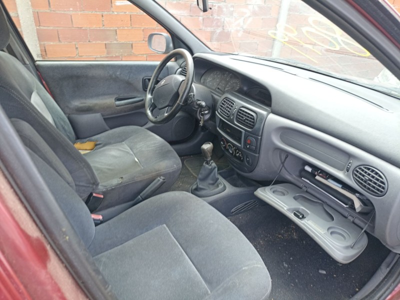 renault megane i (ba0/1_) del año 2001