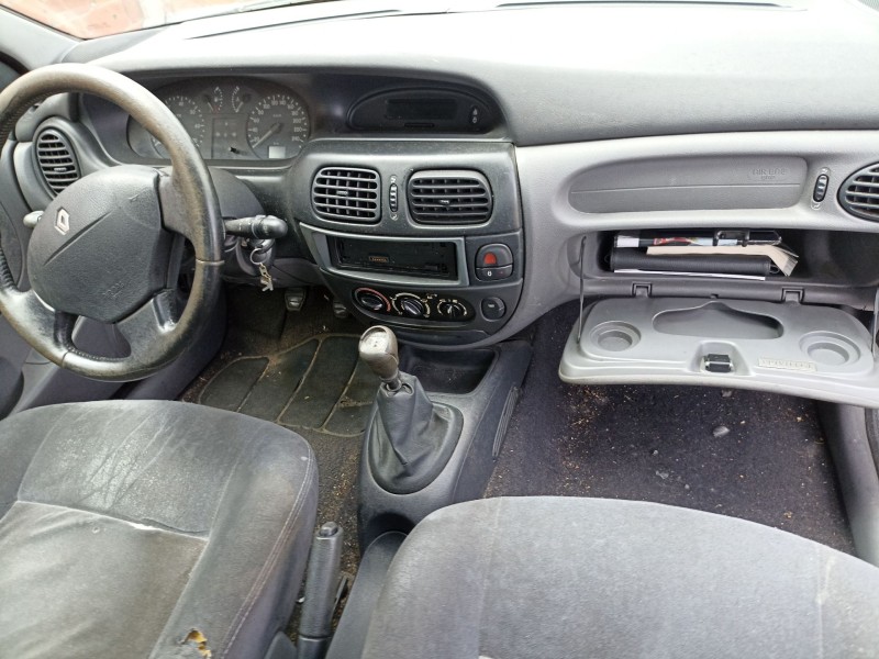 renault megane i (ba0/1_) del año 2001
