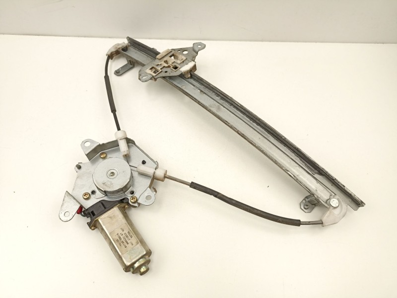 Recambio de elevalunas delantero derecho para nissan almera i hatchback (n15) 2.0 d referencia OEM IAM 807300M016 MMR52167 