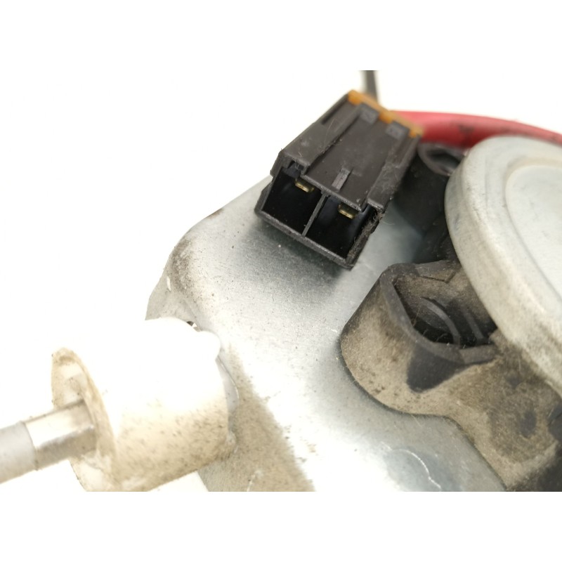 Recambio de elevalunas delantero derecho para nissan almera i hatchback (n15) 2.0 d referencia OEM IAM 807300M016 MMR52167 