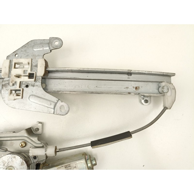 Recambio de elevalunas trasero derecho para nissan almera i hatchback (n15) 2.0 d referencia OEM IAM 827302S720 MMR52121 