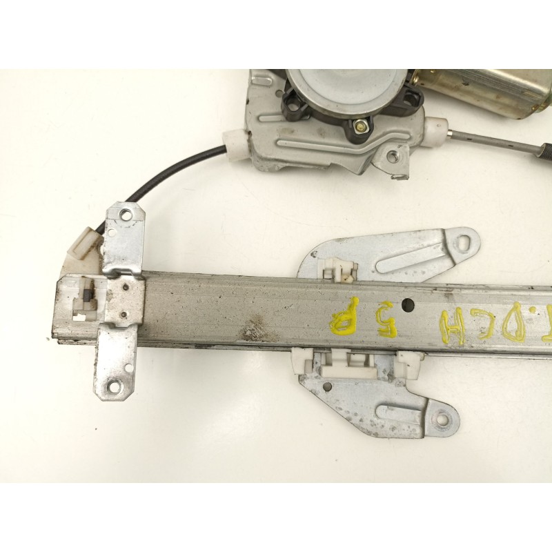 Recambio de elevalunas trasero derecho para nissan almera i hatchback (n15) 2.0 d referencia OEM IAM 827302S720 MMR52121 