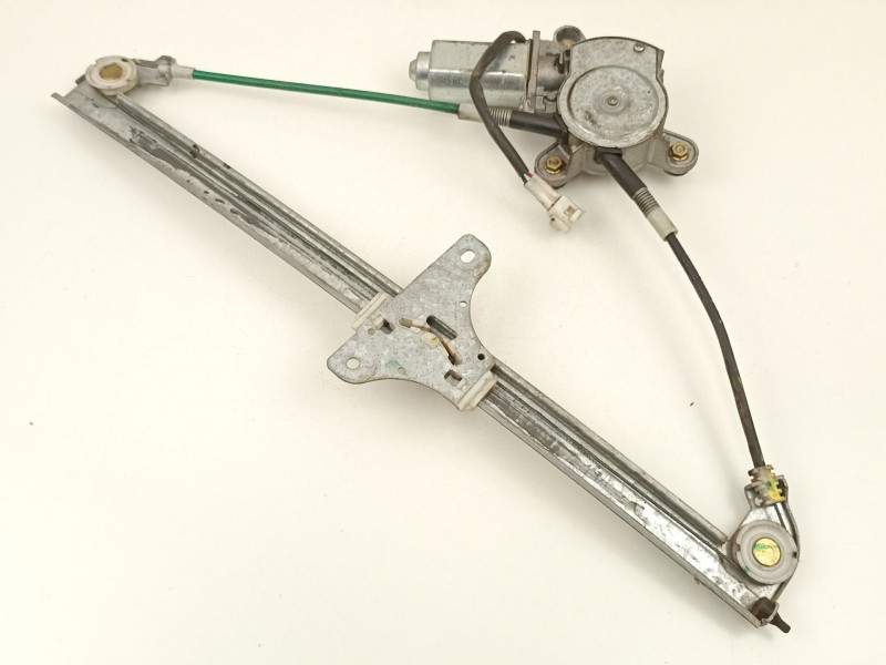 Recambio de elevalunas delantero derecho para suzuki wagon 1.3 g referencia OEM IAM 8341083E00  