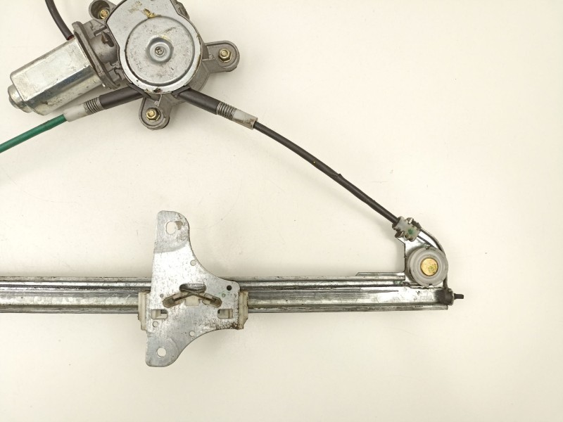 Recambio de elevalunas delantero derecho para opel agila 1.2 g referencia OEM IAM 9215910  