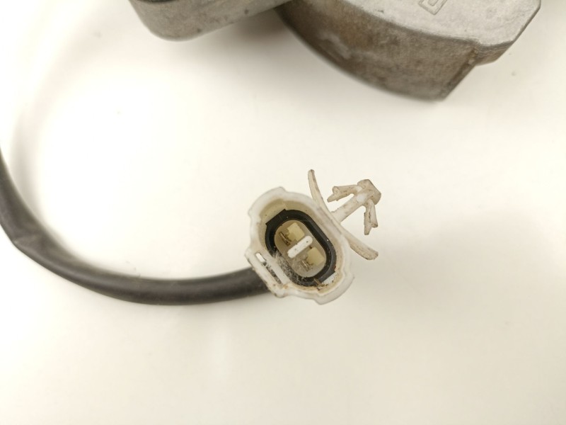 Recambio de elevalunas delantero derecho para opel agila 1.2 g referencia OEM IAM 9215910  