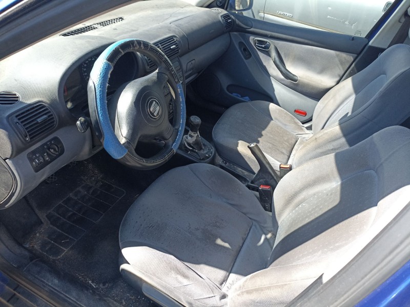 seat toledo ii (1m2) del año 2001