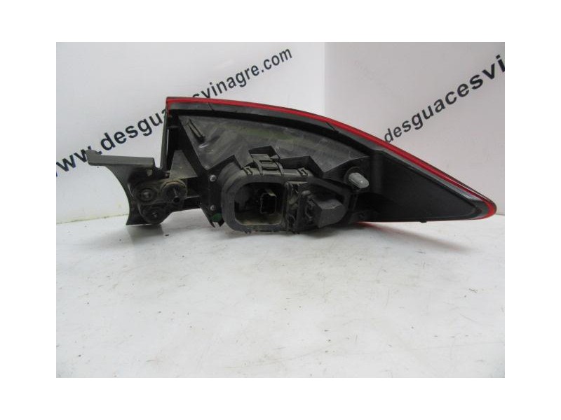 Recambio de piloto trasero izq. : renault clio : 1.5 dci 5p [2013] para renault clio 1.5 dci referencia OEM IAM   