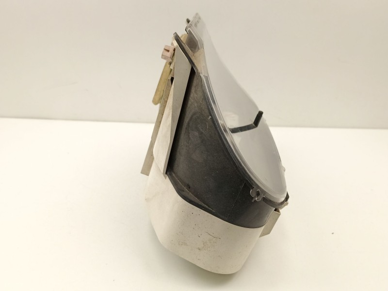 Recambio de cuadro instrumentos para ford fiesta 1.1 g referencia OEM IAM 96FB10C956BA  