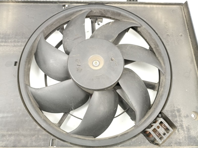 Recambio de electroventilador para ford fiesta vi (cb1, ccn) 1.4 tdci referencia OEM IAM 8V518C607EF  