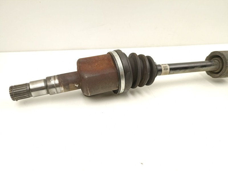 Recambio de transmision delantera derecha para opel agila 1.2 g referencia OEM IAM 9204529  