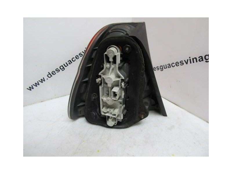 Recambio de piloto trasero dch. : bmw 320 : 2.0 td (149,56cv) [2001] para bmw  320 2.0 td referencia OEM IAM   