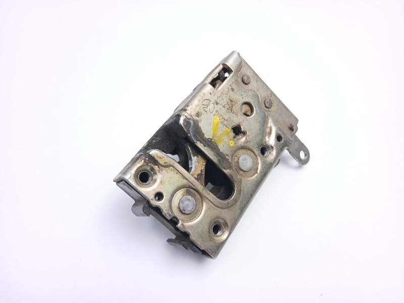 Recambio de cerradura puerta delantera derecha para peugeot 205 plus 1.4 g referencia OEM IAM 9136A1  