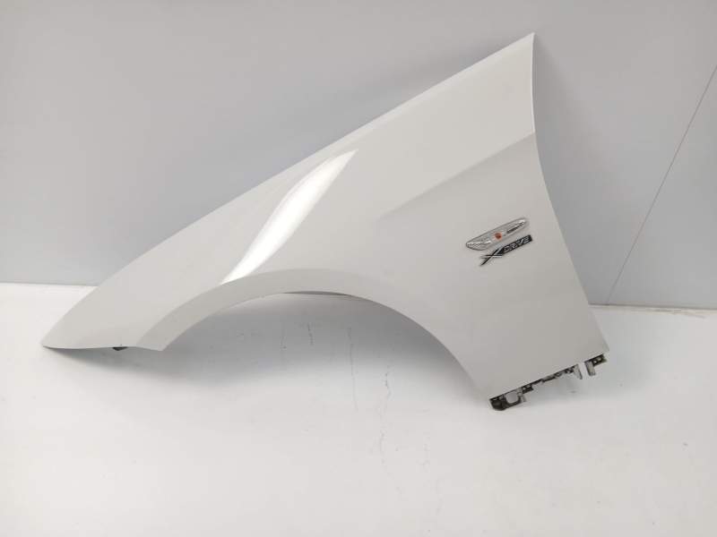 Recambio de aleta delantera izquierda para bmw 3 coupé (e92) 320 d xdrive referencia OEM IAM 41357168987  