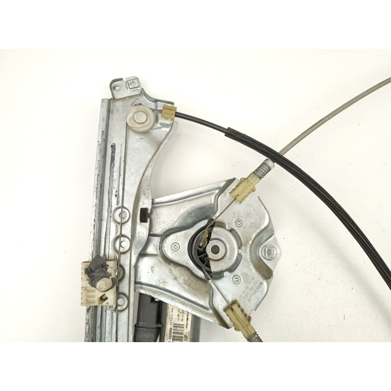 Recambio de elevalunas delantero izquierdo para renault clio iii (br0/1, cr0/1) 1.5 dci (c/br0g, c/br1g) referencia OEM IAM 8200