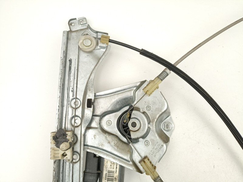 Recambio de elevalunas delantero izquierdo para renault clio iii (br0/1, cr0/1) 1.5 dci (c/br0g, c/br1g) referencia OEM IAM 8200