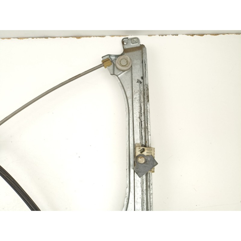 Recambio de elevalunas delantero izquierdo para renault clio iii (br0/1, cr0/1) 1.5 dci (c/br0g, c/br1g) referencia OEM IAM 8200