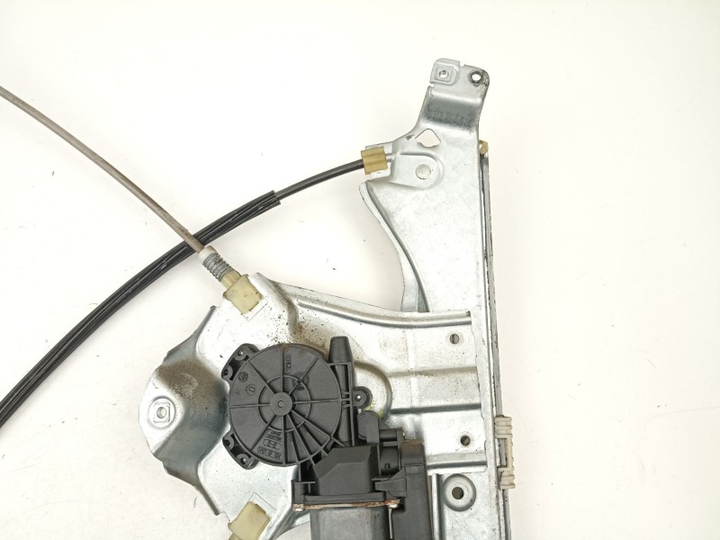 Recambio de elevalunas delantero izquierdo para renault clio iii (br0/1, cr0/1) 1.5 dci (c/br0g, c/br1g) referencia OEM IAM 8200