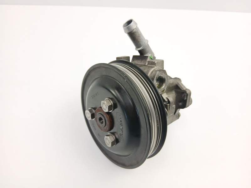 Recambio de bomba direccion para bmw 3 coupé (e92) 320 d xdrive referencia OEM IAM 6788838  