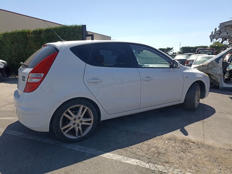 Recambio de carroceria para hyundai i30 (fd) 1.6 crdi referencia OEM IAM   