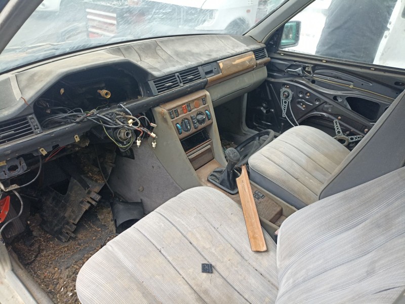 mercedes-benz 300 del año 1993