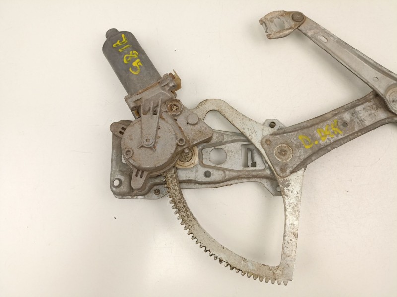 Recambio de elevalunas delantero derecho para mercedes-benz c280 2.8 g referencia OEM IAM A2027201646  