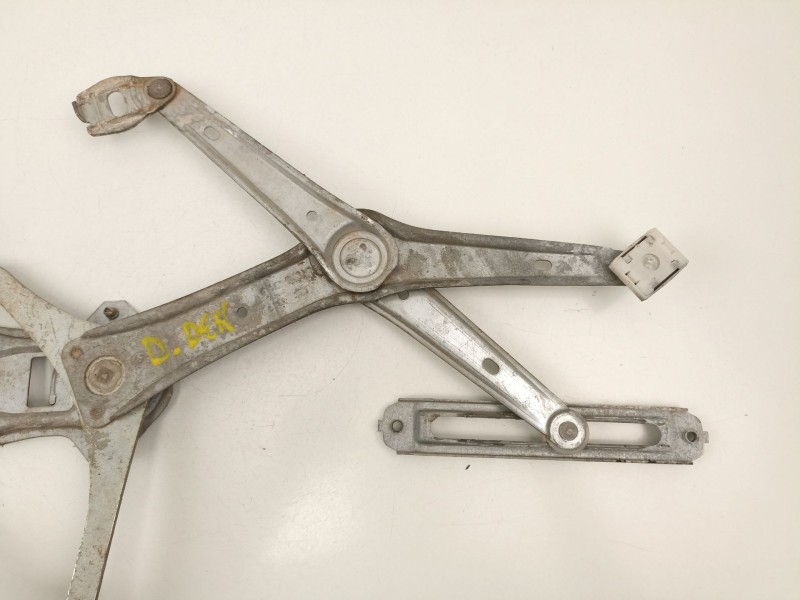 Recambio de elevalunas delantero derecho para mercedes-benz c280 2.8 g referencia OEM IAM A2027201646  