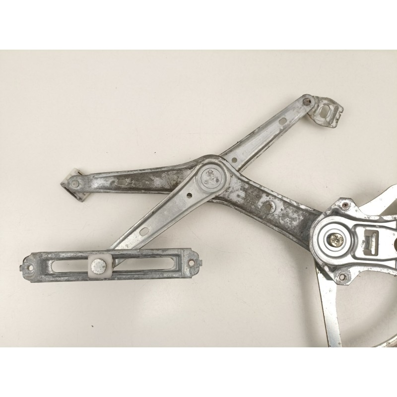 Recambio de elevalunas delantero derecho para mercedes-benz c280 2.8 g referencia OEM IAM A2027201646  