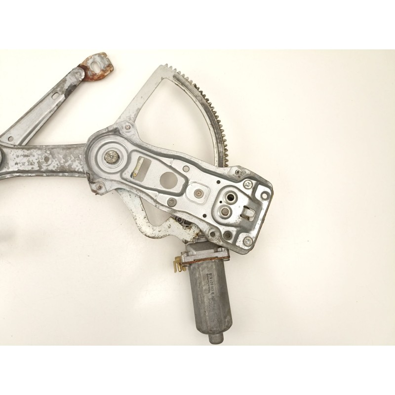 Recambio de elevalunas delantero izquierdo para mercedes-benz c280 2.8 g referencia OEM IAM A2027201546  