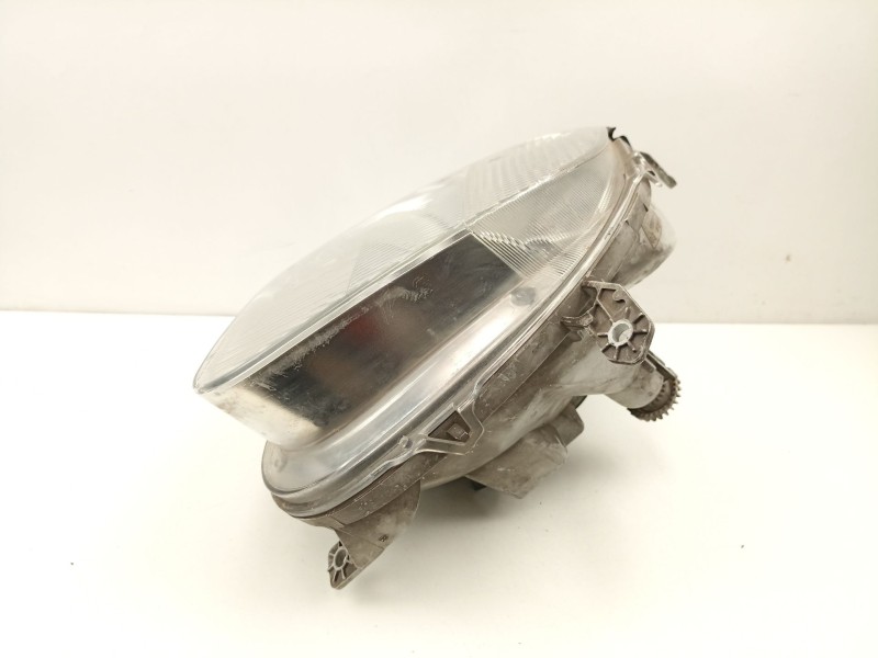 Recambio de faro derecho para opel agila 1.2 g referencia OEM IAM 9204188  3510083E00