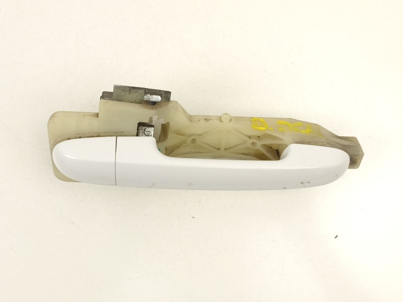 Recambio de manilla delantera derecha para hyundai i30 (fd) 1.6 crdi referencia OEM IAM 826652H000  