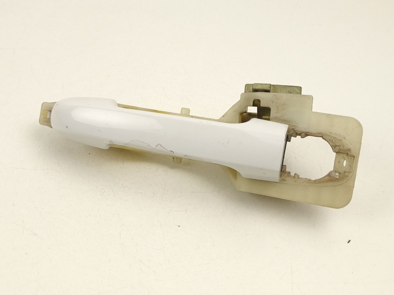 Recambio de manilla trasera derecha para hyundai i30 (fd) 1.6 crdi referencia OEM IAM 826652H000  