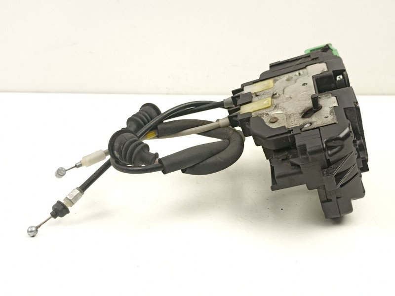 Recambio de cerradura puerta trasera derecha para hyundai i30 (fd) 1.6 crdi referencia OEM IAM 814202L000  