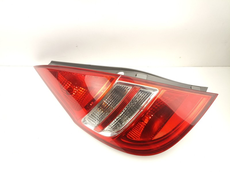 Recambio de piloto trasero izquierdo para hyundai i30 (fd) 1.6 crdi referencia OEM IAM 924012L010  