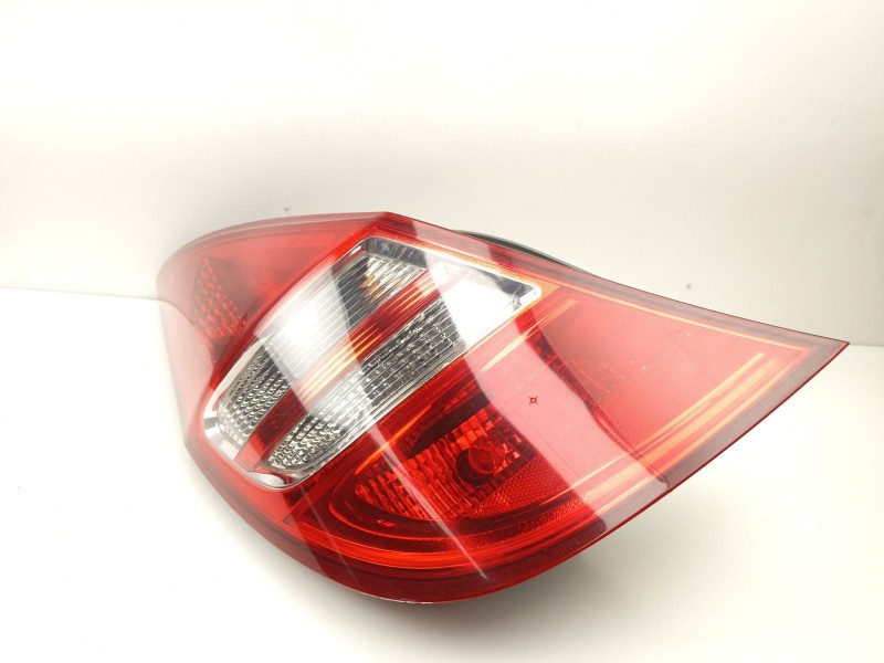 Recambio de piloto trasero izquierdo para hyundai i30 (fd) 1.6 crdi referencia OEM IAM 924012L010  