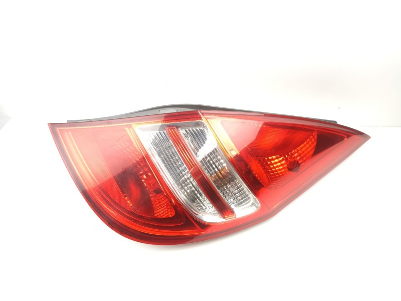 Recambio de piloto trasero derecho para hyundai i30 (fd) 1.6 crdi referencia OEM IAM 924022L010  