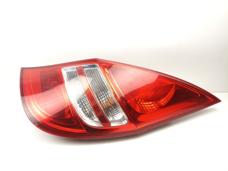 Recambio de piloto trasero derecho para hyundai i30 (fd) 1.6 crdi referencia OEM IAM 924022L010  